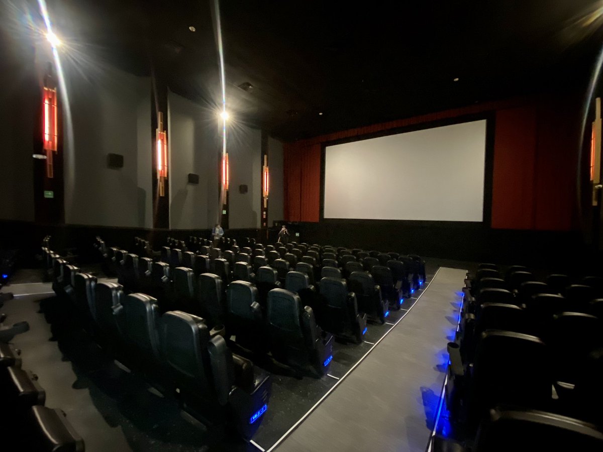 ZoomF7's tweet photo. 🎬La Cineteca CENART, cuya inversión fue de 48 millones de pesos, abrirá al público el 16 de agosto.

El espacio remodelado de dos niveles cuenta con 12 salas, que van de 64 a 182 butacas.

La programación dará prioridad al #CineMexicano y arrancará con un homenaje a María Rojo. https://t.co/Y0YhsjKIl5