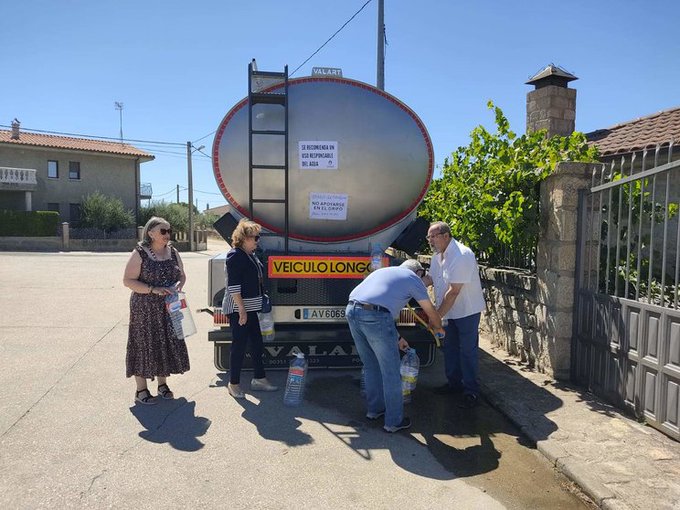 Los análisis determinan que el agua de Fermoselle es apta para el consumo y se suspenden las medidas preventivas en el municipio

<a href="/Ayto_Fermoselle/">Ayuntamiento Fermoselle</a>
zamoranews.com/articulo/provi…