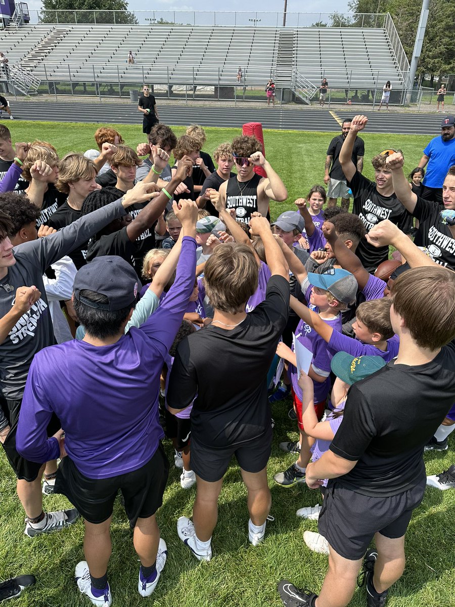 Our players with the help of <a href="/SWFBBoosters/">SW Laker Football Boosters</a> did a nice job at our Youth Camp this morning!!! Kids had a great time and got better!!!! K-5th