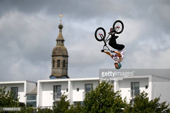 Check out the stunts at the 96th UCI #Glasgow 2023 #Cycling World Championships in Scotland. 👉 bit.ly/44PAz9D #GlasgowScotland2023 @CyclingWorlds #PowerOfTheBike 📷: Dario Belingheri