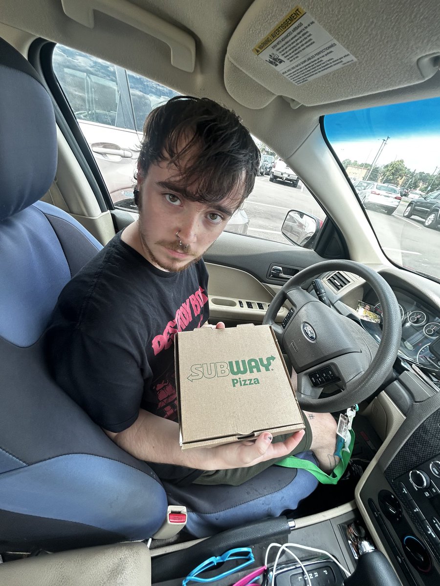 classycheet0's tweet photo. haters will say it’s fake https://t.co/Q5O9p63qpD