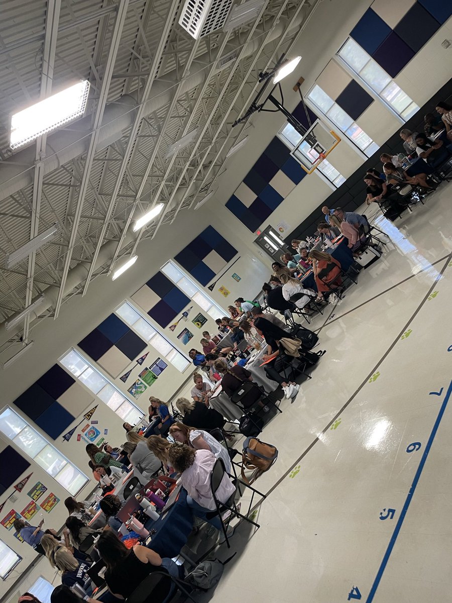 MsCodiCummings's tweet image. Our teachers have made meaningful connections and planned rigorously for the return of our students and a successful school year #thisisWB #thisisus