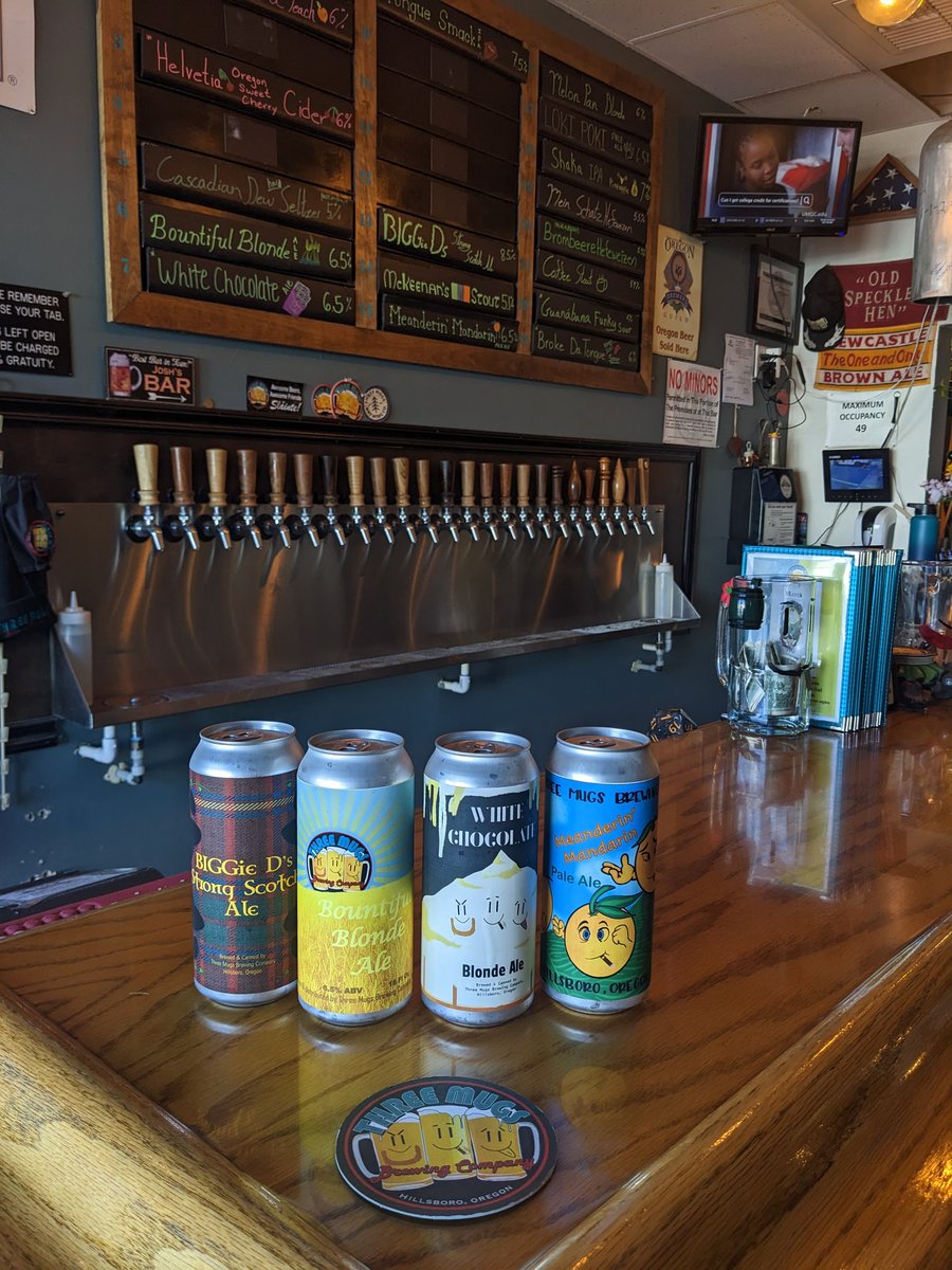 JayInAloha's tweet photo. Come for a pint and dinner; take home some Mugs in cans https://t.co/I5qpEK7L13