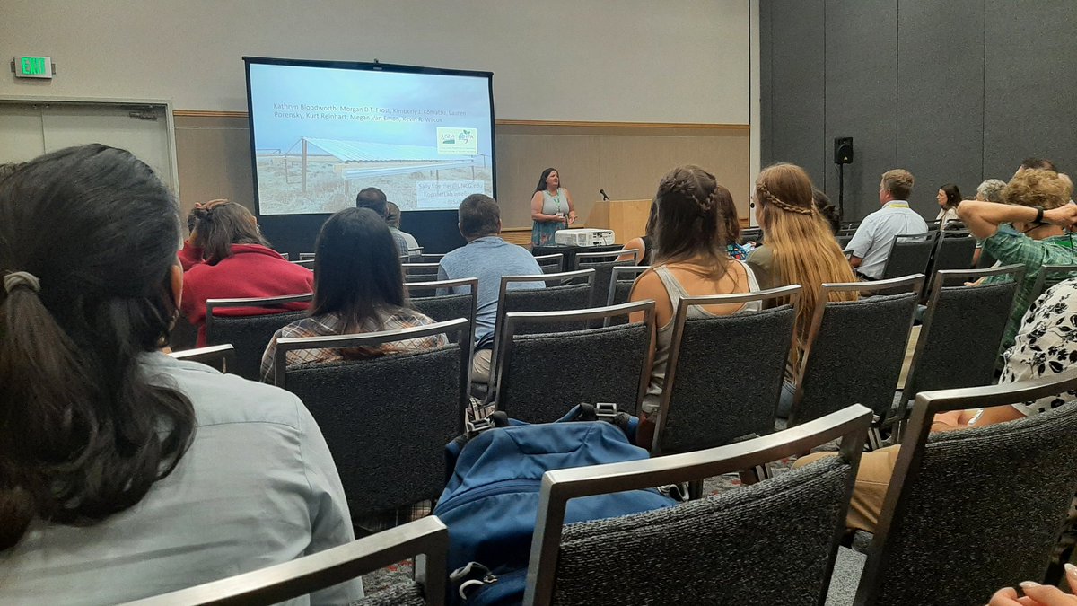 @SallyKoerner talks at #ESA about multi-year drought and grazing management! @bio_uncg #ESA2023