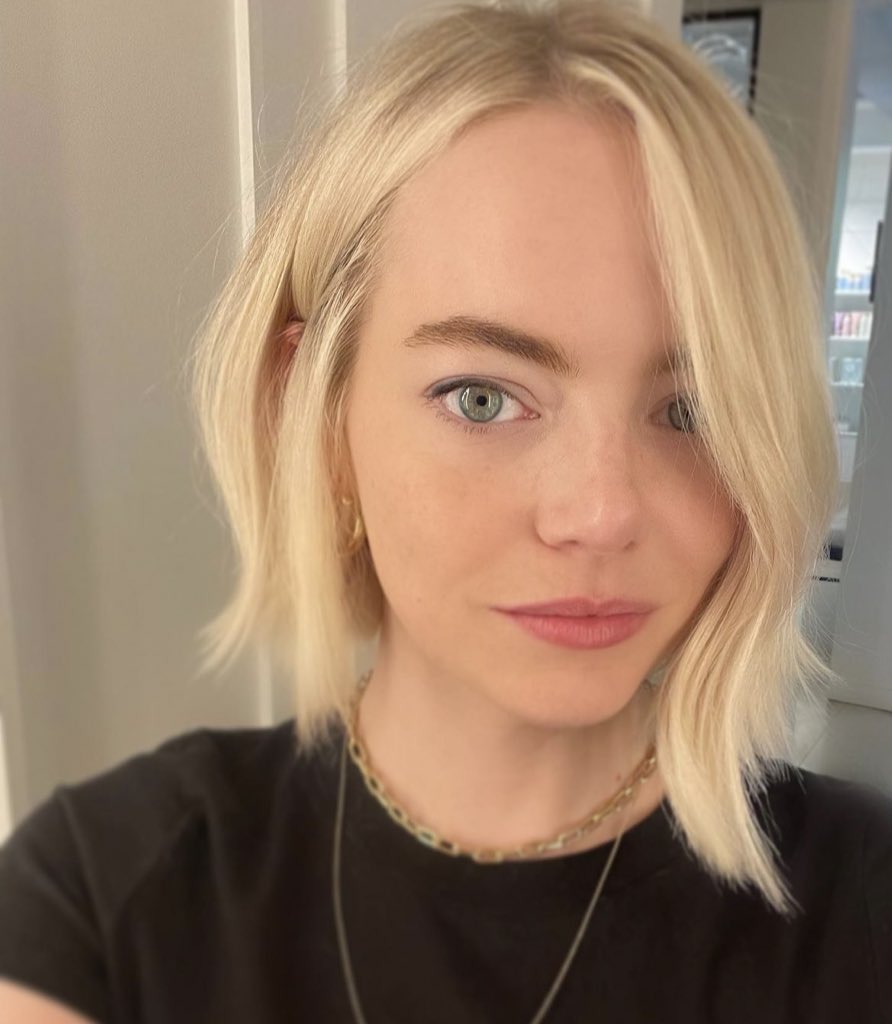 Emma Stone in newly shared selfie.