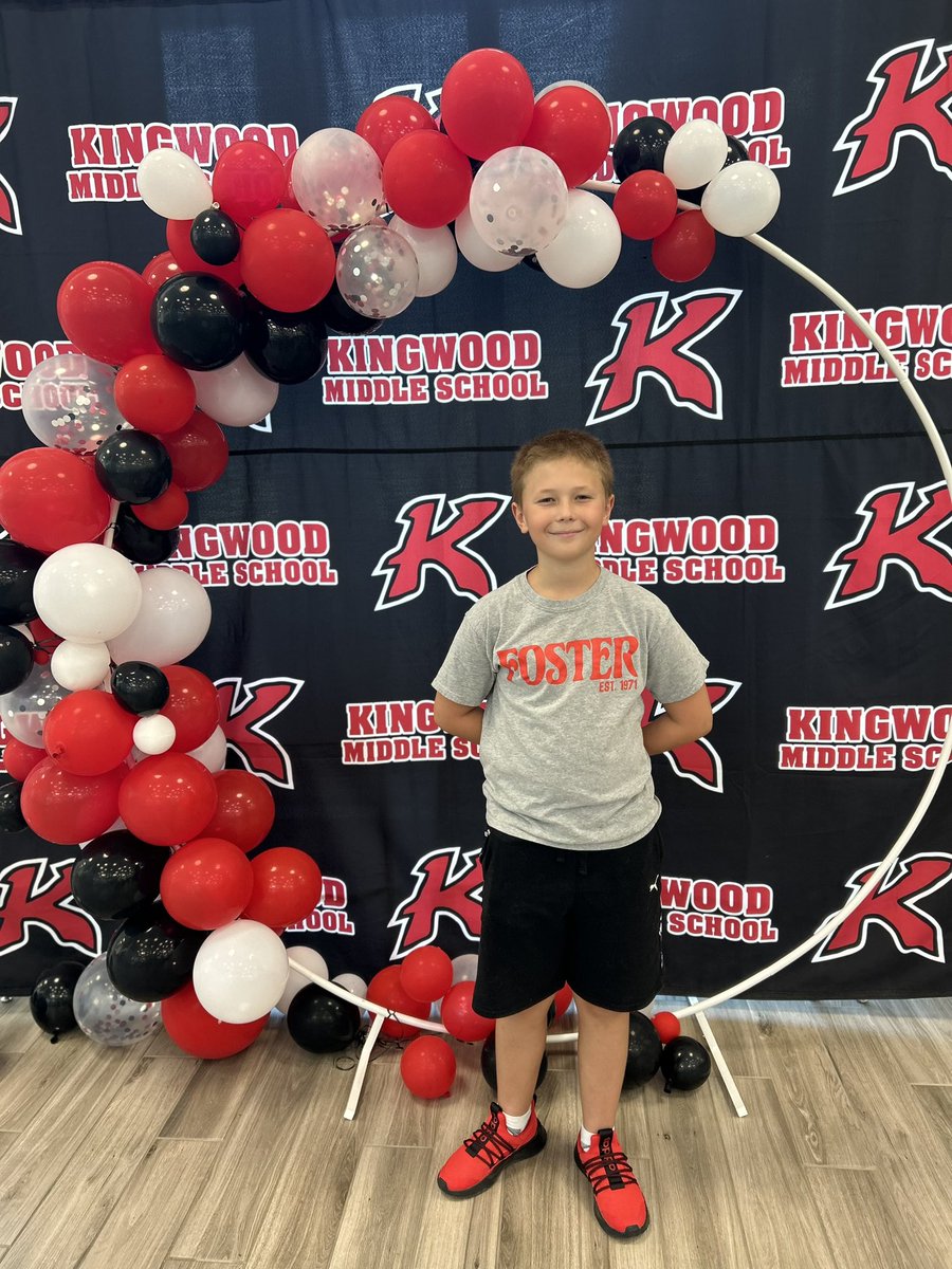 edu_kaci's tweet image. We r super stoked for our new 6th grader.  He is excited and so are we. @HumbleISD_KMS here we come! #6thgrader #IamNotReady