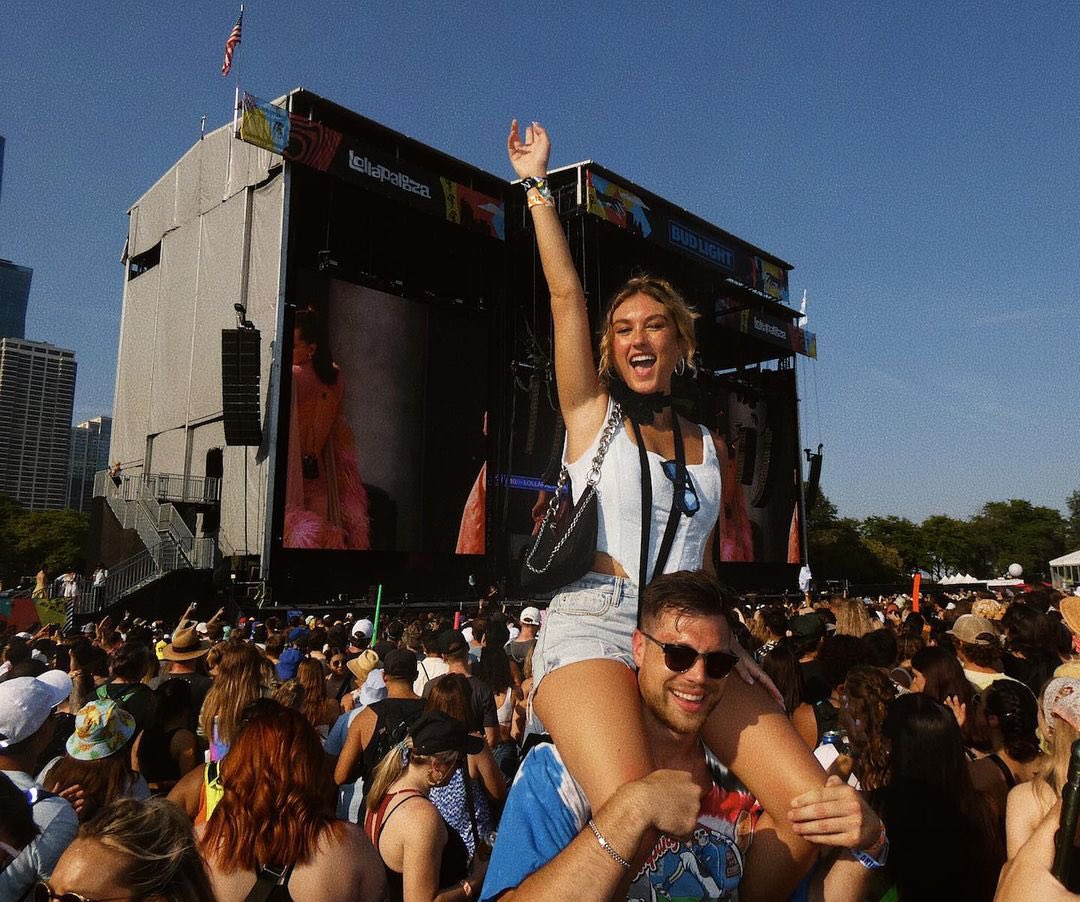 joinbeatmatch's tweet image. Lollapalooza did not disappoint. Chicago, what’d you think⁉️

Download #Beatmatch to meet music lovers going to your favorite festivals! 📲🎟️

#lollapalooza #musicfestivals #festivalseason #music #chicago #chicity