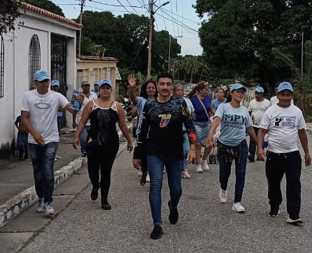 KamalAbukair's tweet photo. #07Ago23. Casa x Casa en el sector los ricos y el poblado parroquia albarico , llevando el mensaje del Dr @ajcaleca Unión y Voto para rescatar la Democracia y si Venezuela merece más. @ajcaleca @simoncalzadilla @MPV_Nacional @mpvyaracuy https://t.co/zQ1hF4sxLQ