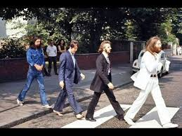 crockpics's tweet photo. The photoshoot for the cover of Abbey Road, August 8, 1969. https://t.co/3PPMB0ABpj
