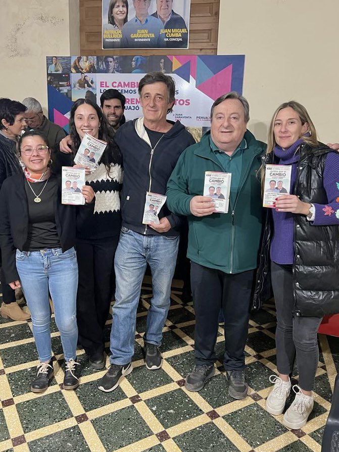 JuanGaraventa_'s tweet photo. El equipo ya está preparado para este domingo 💪🏻💪🏻 Contamos con tu voto! #PehuajoVaACambiar 🙌🏼 https://t.co/Kq39aT7tK1