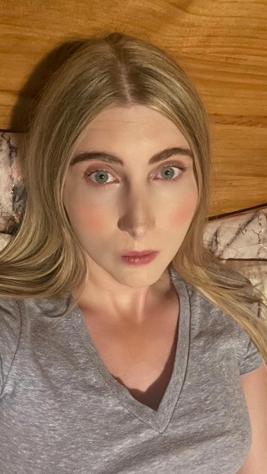 Decided to highlight, loving the Pop! More coming to OnlyFrans: https://t.co/KJ50Jaewmg  #highlights<a href="/tag/highlights"class="tags"><span>#highlights</span></a><a href="/tag/pop"class="tags"><span>#pop</span></a><a href="/tag/trans"class="tags"><span>#trans</span></a>