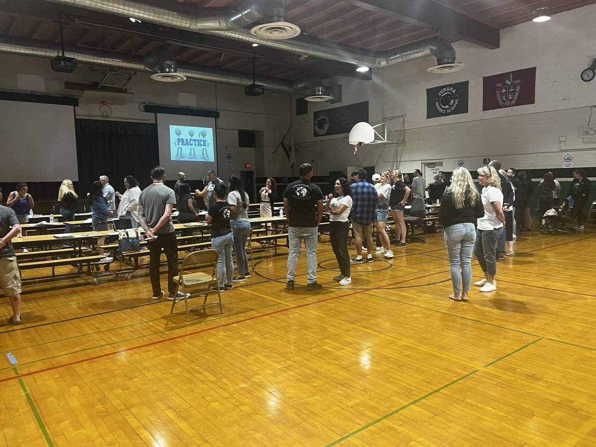 mrsekrause's tweet photo. We had a great welcome back PD from @BPDSeminars Maryann Brittingham and BER training. Our Panther teachers were inspired to 🐝 that teacher this year. @debra_sigala @Jurupa_Middle https://t.co/GYFB90VcMA