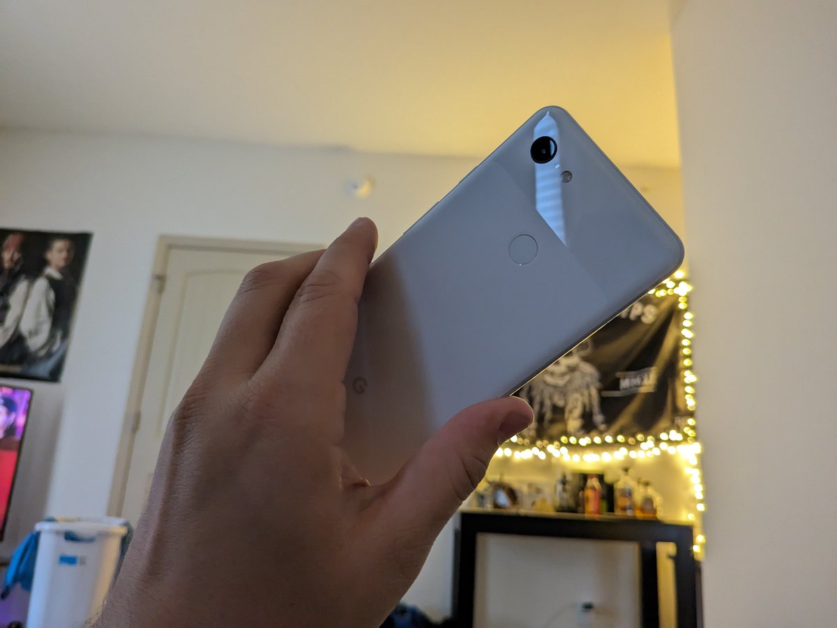 How do we feel about the phone that brought us Night Sight? #pixel3xl