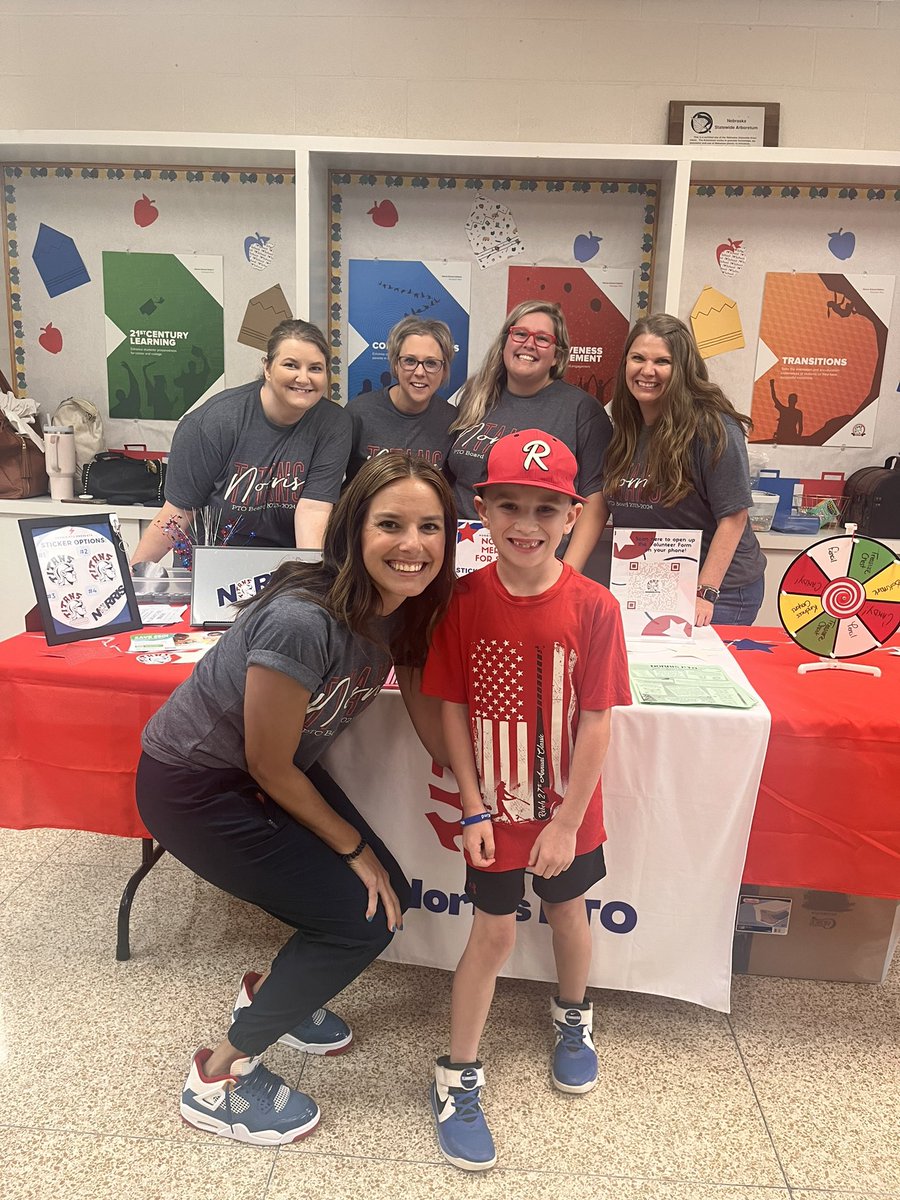 Coach_Taylor45's tweet photo. 2nd grade open-house ✅ 
Scavenger hunt ✅ 

Best PTO group of all time ✅ 

@NorrisPTO 

#Norris #Titan
#CoachBoogs #2
 #Community https://t.co/oFB2gfI8jK