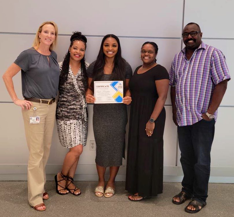 VFlores34's tweet photo. Love that our @CyFairISD Board of Directors &amp; @SuptMarkHenry honor students who achieve state-level recognition in their extra-curricular pursuits! @CyRidgeRams phenom, Jr. Rylee Hampton, was honored tonight for her 🥇 in the 100m hurdles @uiltexas State Track &amp; Field Meet. https://t.co/2kxifp1FiI