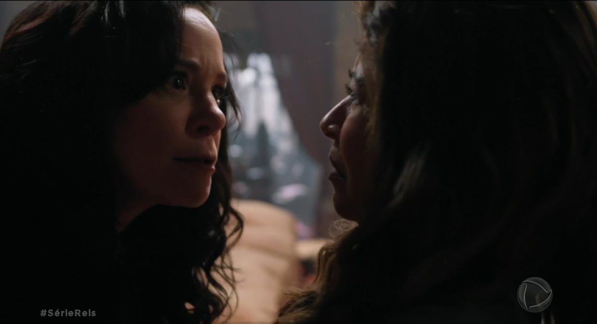 Vanessa Gerbelli arrasa como sempre né

#SérieReis #Reis