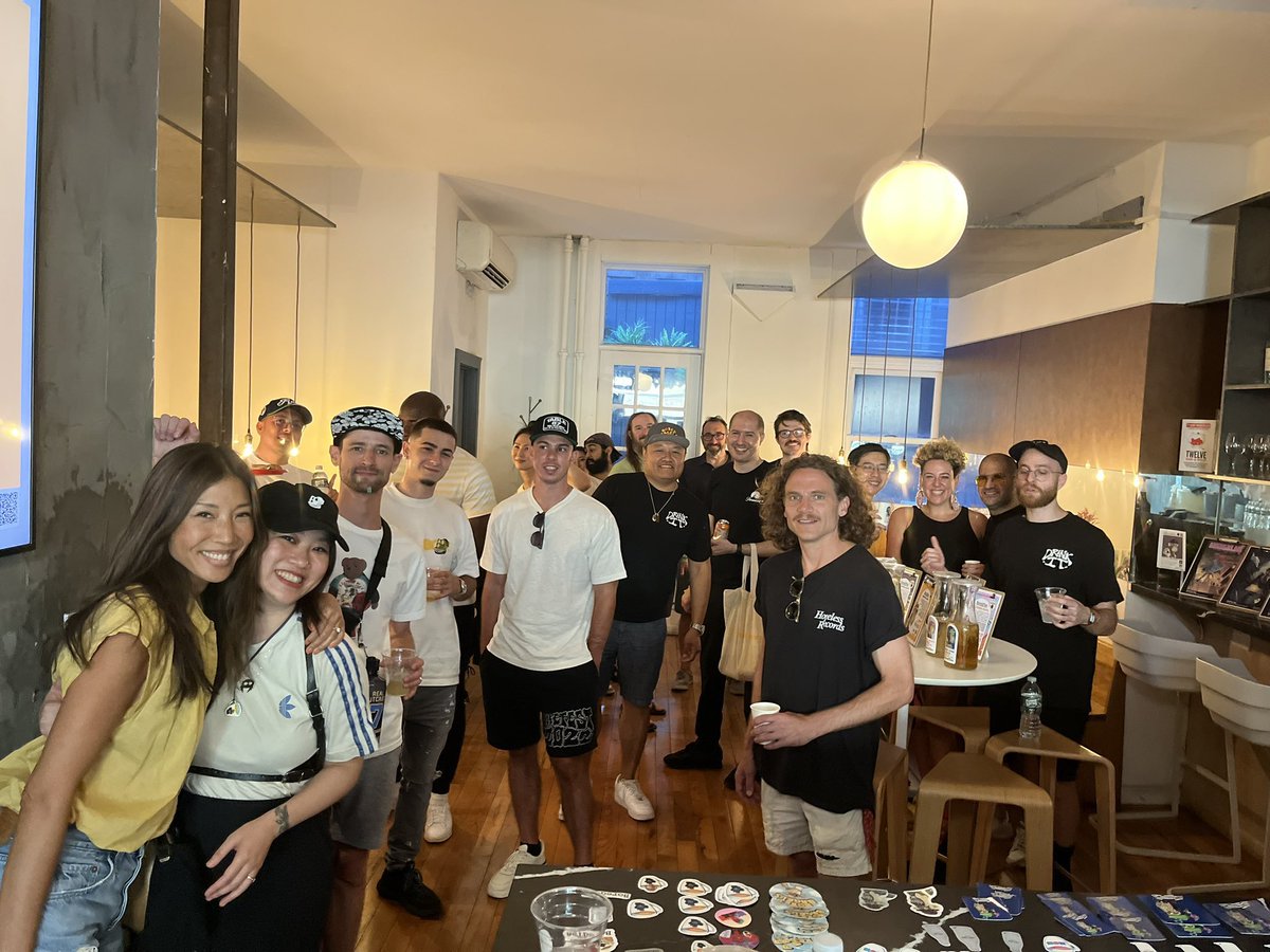 juliehwangwrites (@cakepopv2) on Twitter photo Community is everything ๐๐๐. Fun <a href="/BoredApeYC/">Bored Ape Yacht Club ๐</a> <a href="/BigAppleApes/">Big Apple Apes ๐๐ฝ</a> meet up at <a href="/lionsmilk_eth/">lionsmilk.eth (izer)</a> coffee shop highlighting <a href="/popilart/">Popil๐ XR Artist | BoredTea | Made by Ape Cards</a> animation and bored ape goodies <a href="/TheBoredTea/">BoredTea ๐ต</a> <a href="/Bored_Bagels/">Bored Bagels</a>
<a href="/janetmaebloom/">JuniperMintyNYC</a> <a href="/JaysonCrypto/">Chanimal ๐ $FAME $APE ๐ฆ</a> @WaistbandF <a href="/0xBeasty/">0xBeasty</a> <a href="/crock77/">Crock</a> who did I miss? Community is everything ๐๐๐. Fun <a href="/BoredApeYC/">Bored Ape Yacht Club ๐</a> <a href="/BigAppleApes/">Big Apple Apes ๐๐ฝ</a> meet up at <a href="/lionsmilk_eth/">lionsmilk.eth (izer)</a> coffee shop highlighting <a href="/popilart/">Popil๐ XR Artist | BoredTea | Made by Ape Cards</a> animation and bored ape goodies <a href="/TheBoredTea/">BoredTea ๐ต</a> <a href="/Bored_Bagels/">Bored Bagels</a>
<a href="/janetmaebloom/">JuniperMintyNYC</a> <a href="/JaysonCrypto/">Chanimal ๐ $FAME $APE ๐ฆ</a> @WaistbandF <a href="/0xBeasty/">0xBeasty</a> <a href="/crock77/">Crock</a> who did I miss?