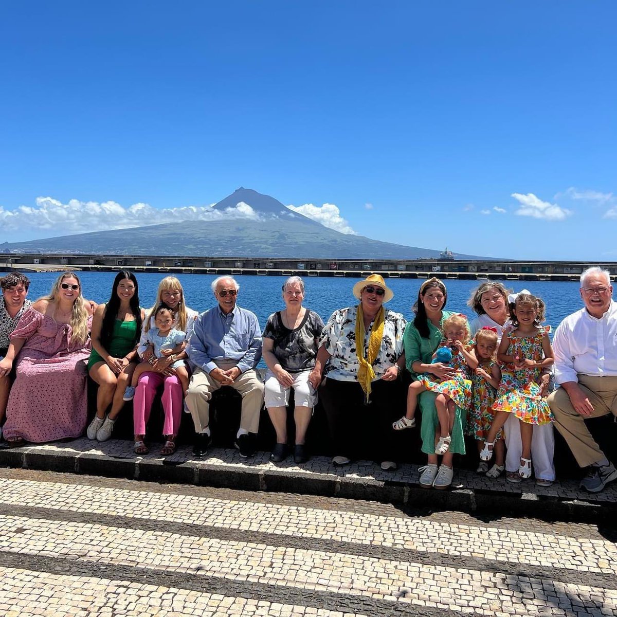 DeniseD_SWFL's tweet image. I just got back from the Azores and had a tremendous experience and heartwarming time with family! Such a little dynamo of a place on the planet! And they love their soccer so much! #Azores #Faial #Pico #Portugal #Familia
