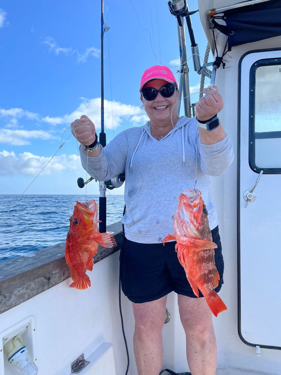 DeniseD_SWFL's tweet image. I just got back from the Azores and had a tremendous experience and heartwarming time with family! Such a little dynamo of a place on the planet! And they love their soccer so much! #Azores #Faial #Pico #Portugal #Familia