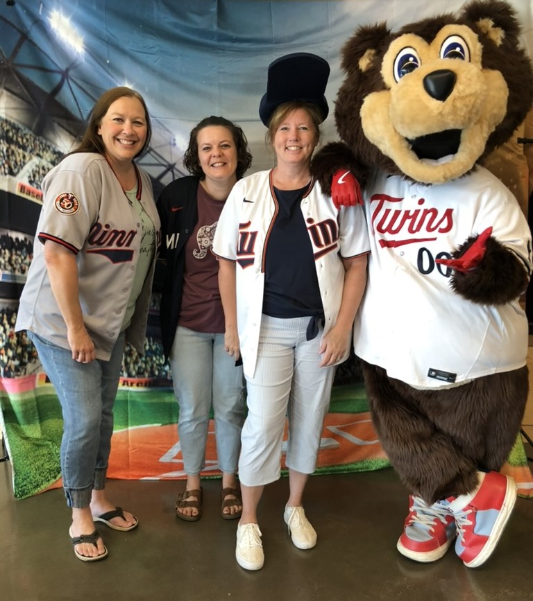 EPSDutchmen's tweet photo. Our office team Nancy, Theresa, and Wendy❤️🖤 LOVE to learn too!

They attended a JMC training at Target Field. They learned new skills to help them run the office more efficiently and had a chance to meet TC Bear. They are excited to see all the students again!

#EPubLife581 https://t.co/dqqUduybnf