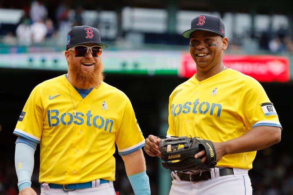 Tyler Milliken ⚾️ on X: Red Sox pulling out all the stops tonight with the  City Connect uniforms. 21-4 record all-time while wearing them. Badly need  another one of those wins tonight.