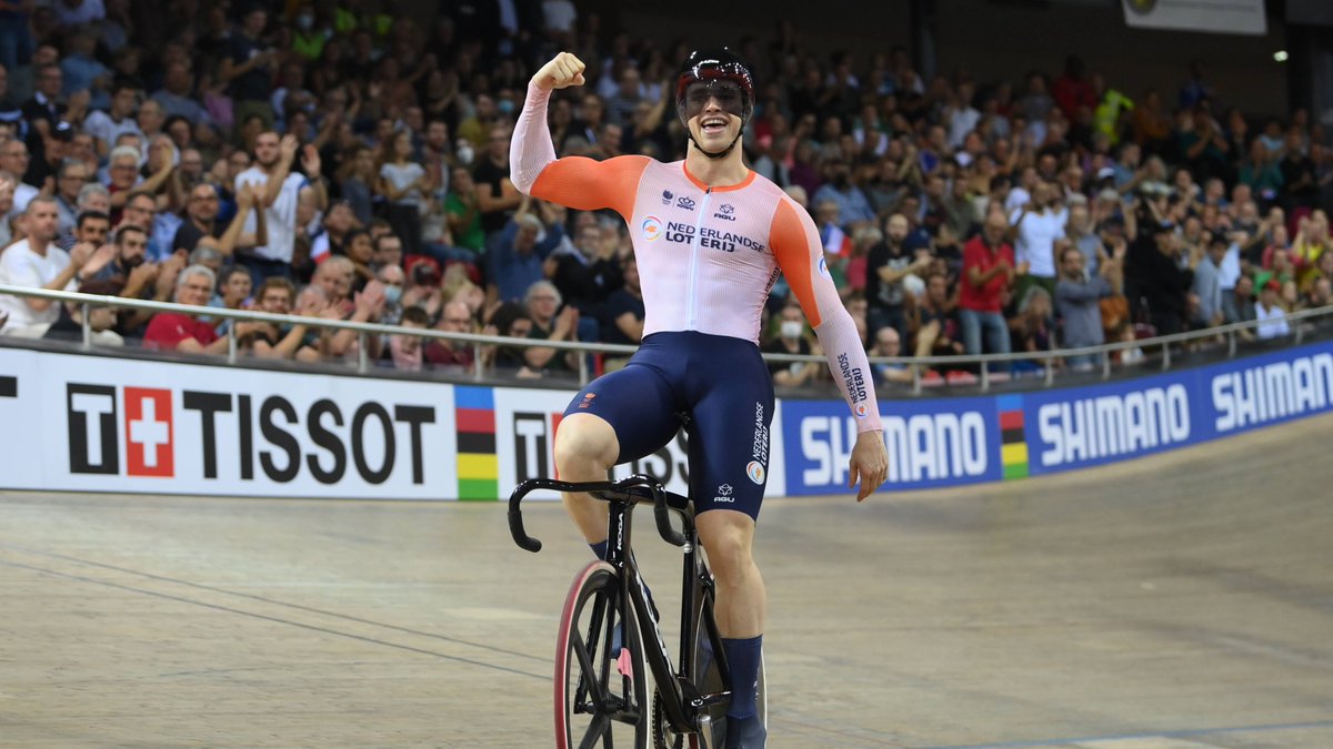 TeamNLtweets's tweet photo. 🥇 2019
🥇 2020
🥇 2021
🥇 2022

En nu, in 2023, weer! 🥇 Wat. Een. Overmacht. 🙌

#RoadToParis | #TeamNL https://t.co/HTwQ4QCXU9