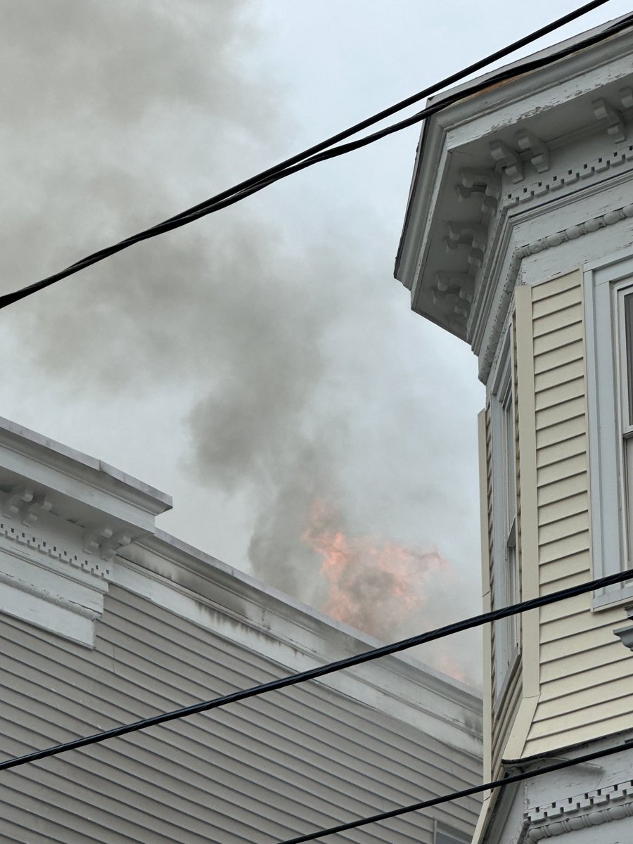 BostonFire's tweet photo. All companies working at 4th alarm blaze at Irma Street, #’s 16, 20, &amp; 24. https://t.co/51bYgiQz1v