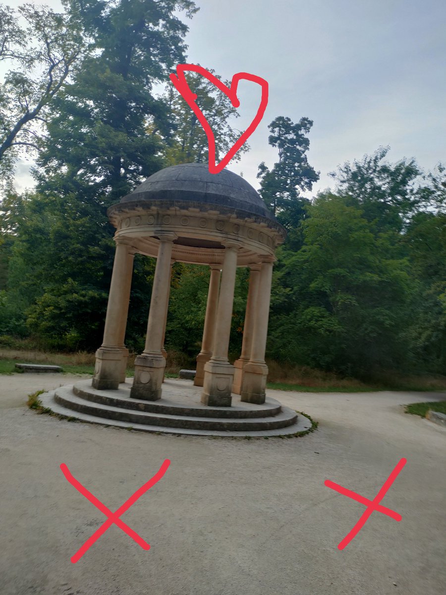 galoyapinpin's tweet photo. Bonne nuit #X 
 suis allez baladés aux parc de là #colombiere magnifique parc à découvrir. https://t.co/BQSoNaAAJd