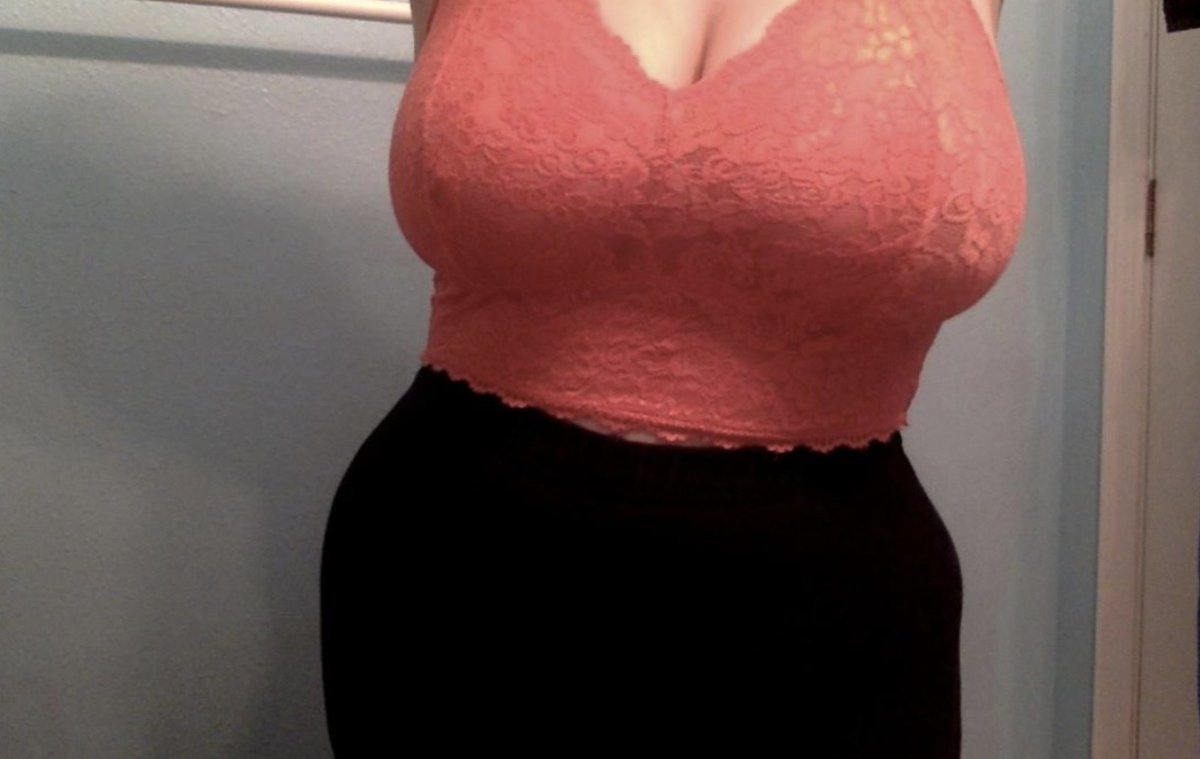 HavanaSilvana's tweet photo. Dürfte ich dir beim wichsen zu schauen #Retweet und schreib mir was zu mein arsch🍑 https://t.co/L3ufrbi6Bu