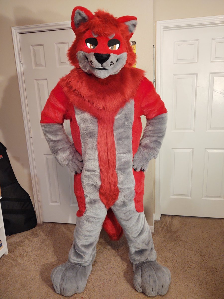 Desert Fizz Fursuits tweet media