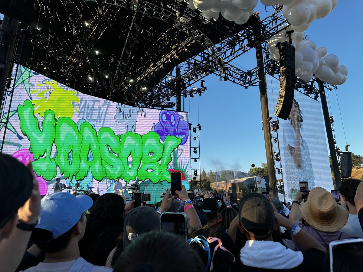 nick tweet media