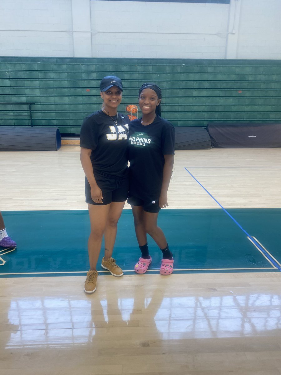 Kayla Massey tweet media