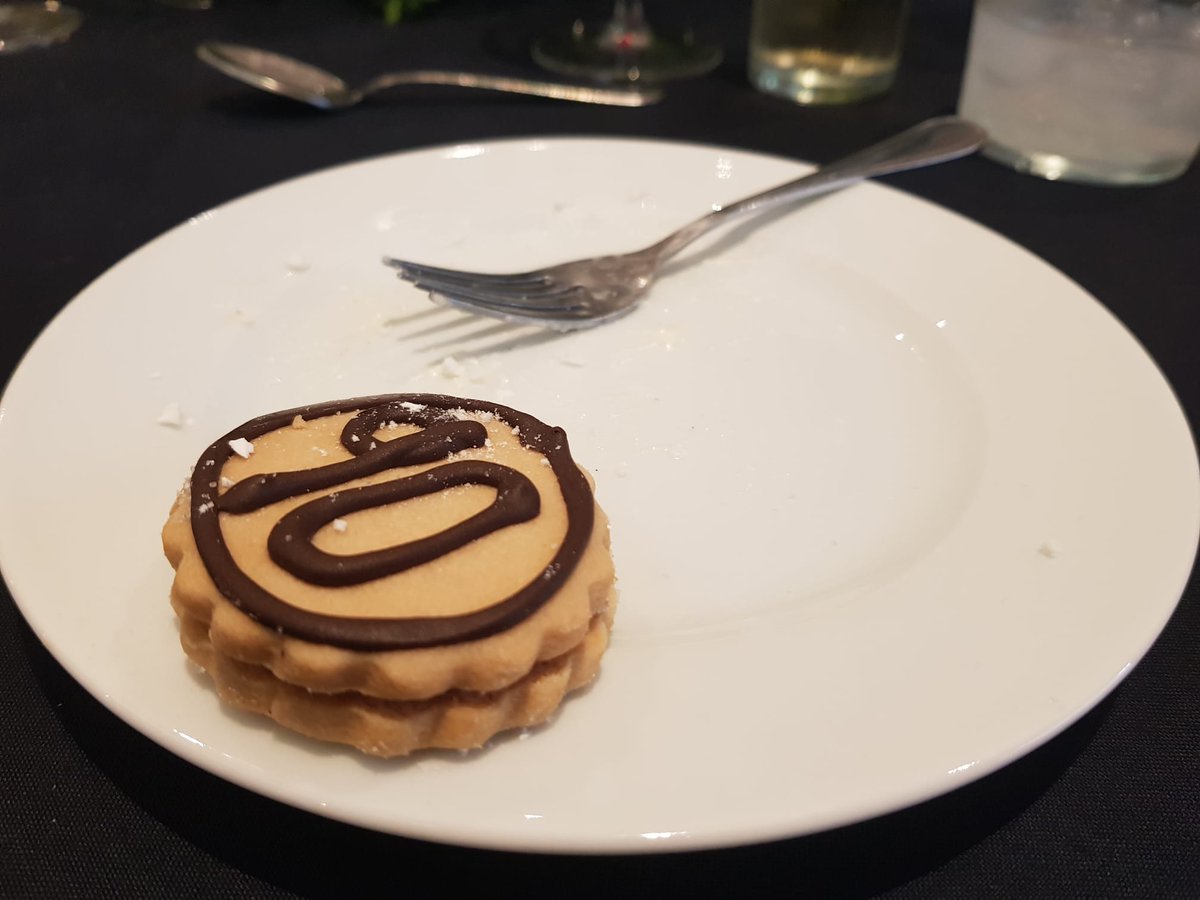 El embajador eminente Raúl Valdes cumplió 90 años. Expresidente de la ASEM,  mantiene a la fecha un estrecho vínculo con nuestra Asociación ¡felicidades! #OrgulloSEM