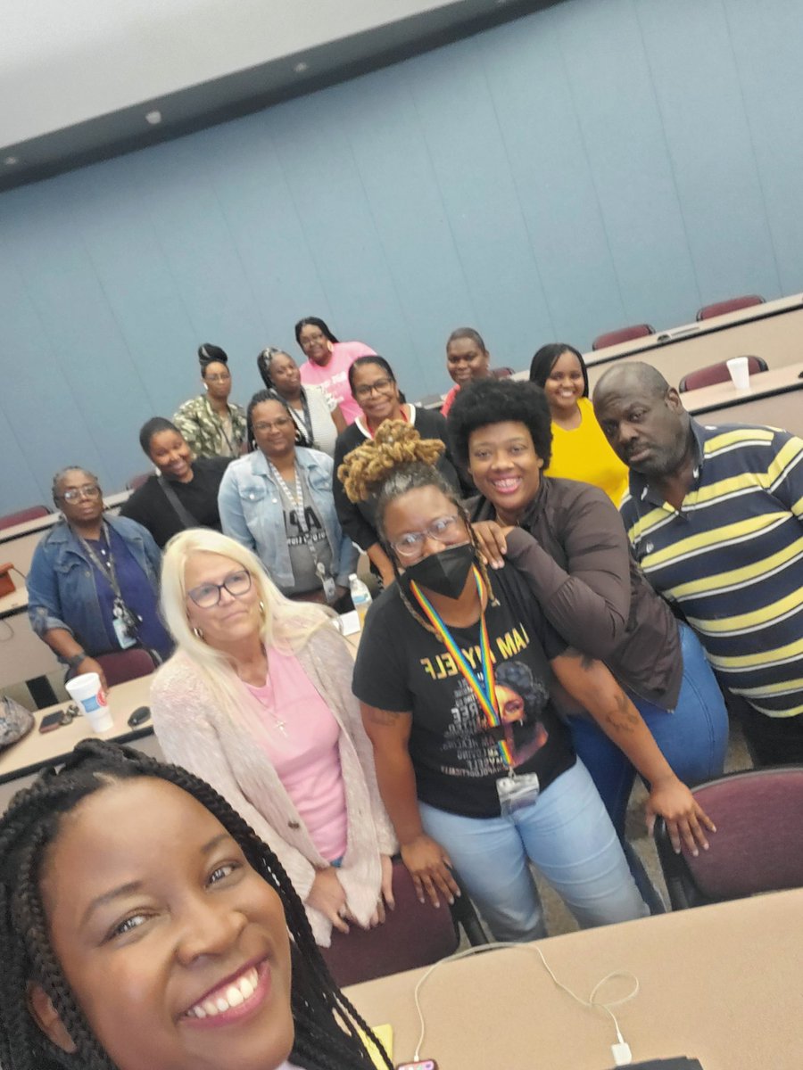 TakeOverAutism's tweet photo. I enjoyed spending the afternoon with our Paraprofessionals from our Special Programs Dept. Our focus: Behavior Support Strategies #ReimaginingLRSD2023 @lrsd @DrJermallWright https://t.co/wWnASDh4oD