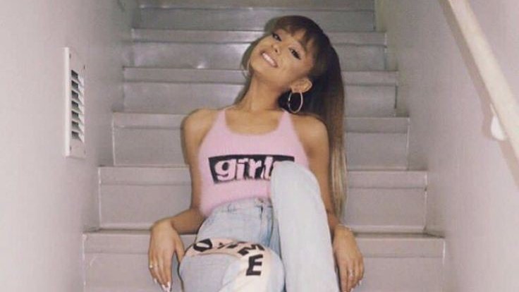 dailysdw's tweet photo. pinkiana is always a serve 🩷 https://t.co/lS5CZjFVQr