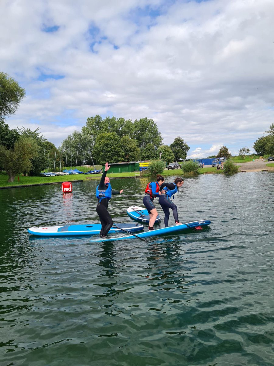 Took a day of annual leave today and went paddle boarding with my family, there’s nothing like it for forgetting your troubles whilst you concentrate on not falling in 😆. Perhaps I need to concentrate a little harder, btw I’m not pulling her in I was holding her up 😀
