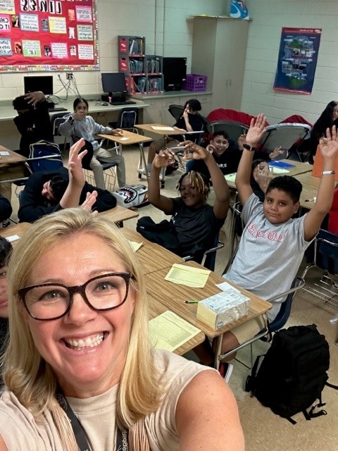 RidgeviewMC's tweet photo. #rcmsfirstday  More Pics!! https://t.co/K0eX7n7cJK