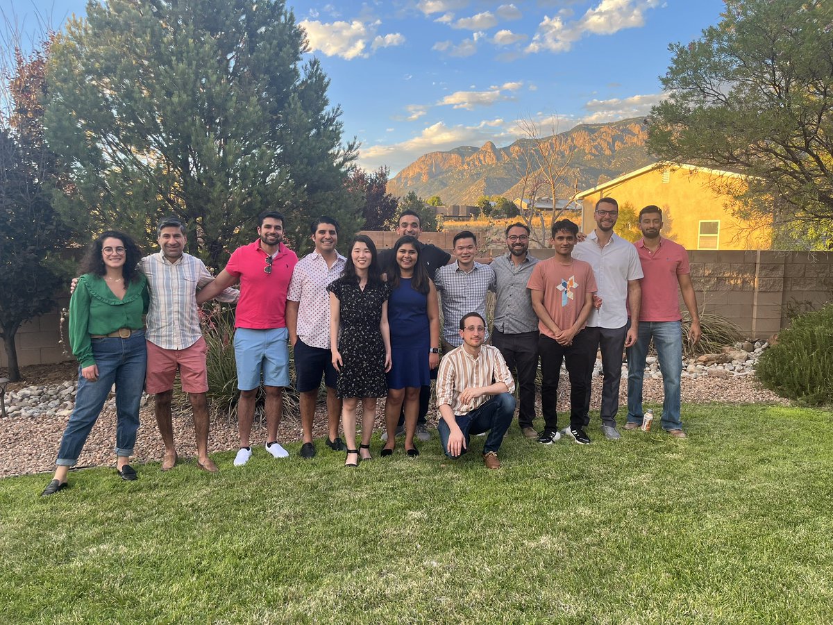 UNMSOM_GI's tweet photo. This past weekend celebrating our first first year fellows! 🥳 #GI #fellows #UNM https://t.co/vBcjldRDbK