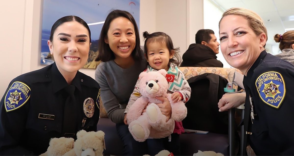 The CSU honors several members of its University Police Department (UPD) with 2023 Police Commendations for bravely going above and beyond their normal duties in serving the public: bit.ly/44ZpzGJ

It's an honor to recognize the outstanding actions of these officers.