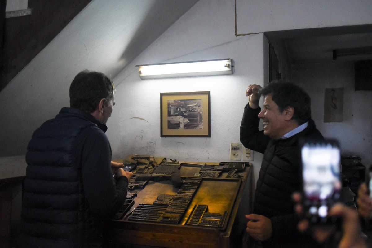 ManesF's tweet photo. Gracias @diegosantilli por visitar mi querido Salto. Gracias a los saltenses por el cariño de siempre. Una Argentina, una provincia y un Salto mejor es posible. 🇦🇷 https://t.co/KM1EhqMl8H