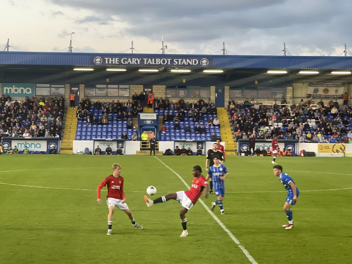 bennymufc's tweet photo. Chester FC 0-4 Manchester United at FT: Shoretire & McNeill with a brace & Emeran with the goals. #MUFC #MUAcademy #U21 #DevaStadium #ManchesterUnited #ManUtd 🇾🇪🇾🇪🇾🇪 https://t.co/A4PY66wMeW
