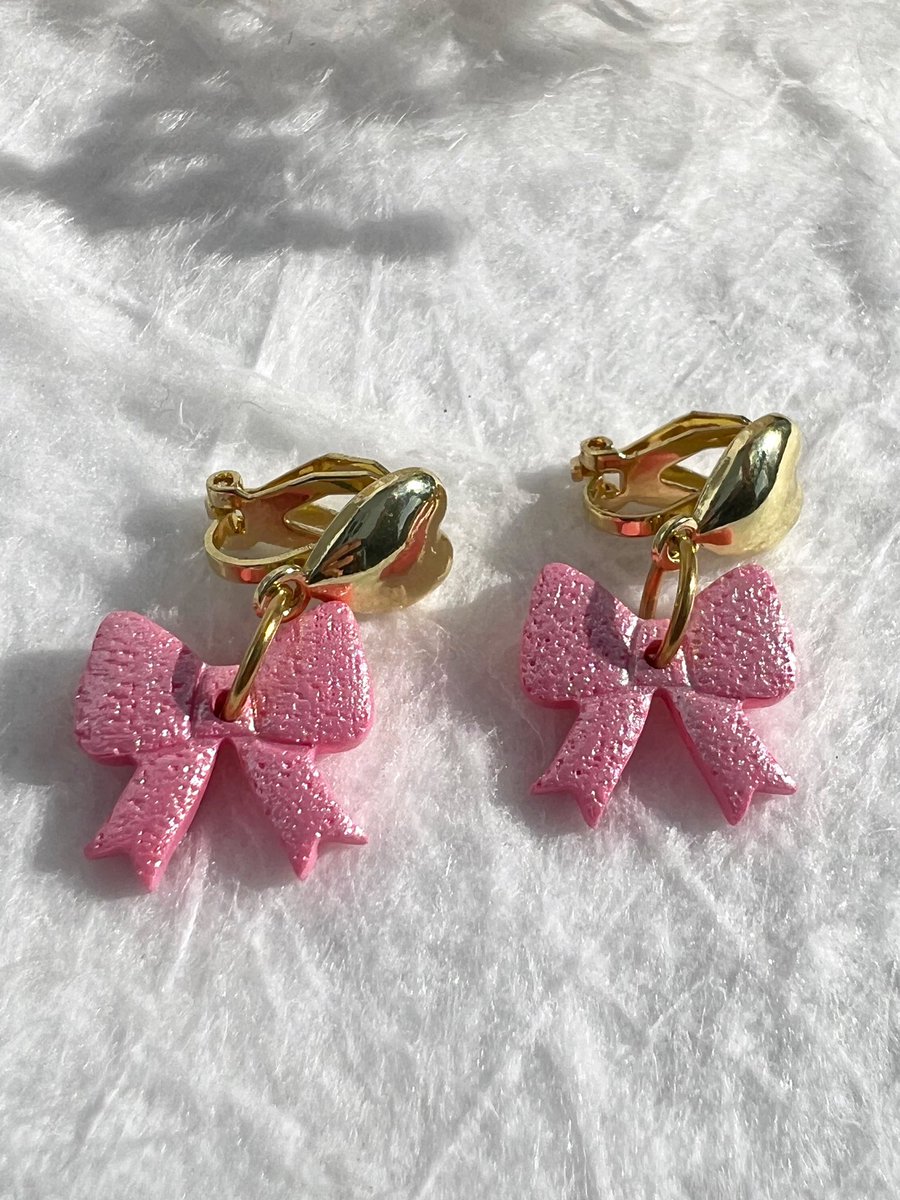 LeonNataCreate's tweet photo. Collection “Barbie” is live 🎀🎀🎀
https://t.co/yA4clYVPNC
#earringsforsale #clayjewelry #australianmaker #acssesories #funkyearrings #earringsonline #earringshop #australianmade #fashionstyleblogs #earringsaddict #brisbanefashion #leonnatacreate https://t.co/K9uCjzufow