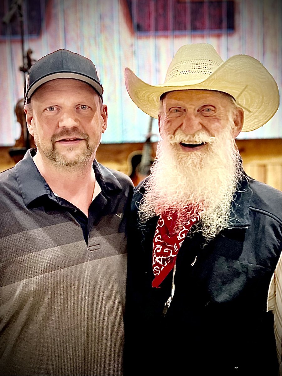 Honor to work with one of the first @FlyingWRanch Flying W Wrangler’s who sang at the first night back in 1953 Mr Les Harding #flyingwwranglers #flyingwranch #soundproduction #countrywestern #chuckwagon #cowboymusic #Western #Colorado #coloradosprings #Cowboys