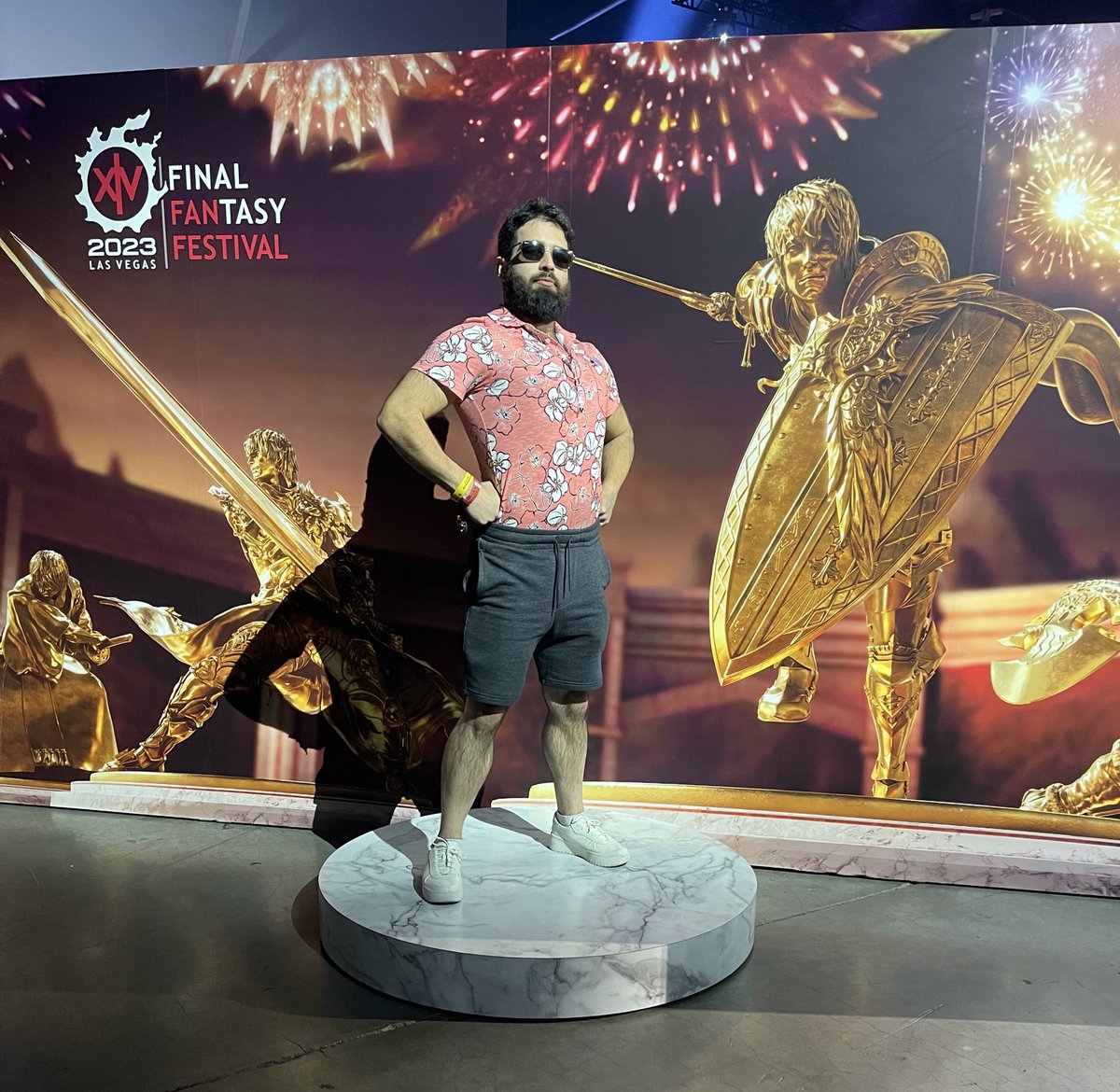 ZettaSlow327's tweet photo. forgot to upload these two extremely good pics of me at fanfest https://t.co/hjZJWVXoVZ
