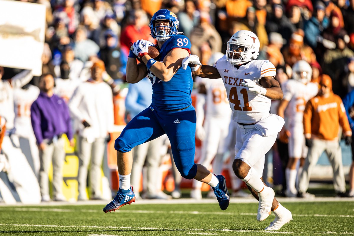 National Football Foundation (@nffnetwork) on Twitter photo Congrats to All-<a href="/Big12Conference/">Big 12 Conference</a> TE Mason Fairchild, the <a href="/KUAthletics/">Kansas Jayhawks</a> nominee for the 2023 #CampbellTrophy! #RockChalk Congrats to All-<a href="/Big12Conference/">Big 12 Conference</a> TE Mason Fairchild, the <a href="/KUAthletics/">Kansas Jayhawks</a> nominee for the 2023 #CampbellTrophy! #RockChalk