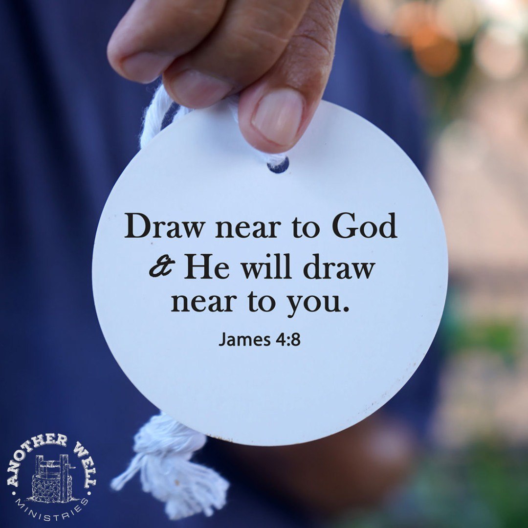 Kc_Casey1's tweet photo. God has promised that if we draw near to Him, He will draw near to us!
#promise #Godpromised #promisesofGod #Bible #DailyBibleverse #bibleversedaily #Christian #hope #faith #believe #havefaith #trustGod #God #Godisgood #amen https://t.co/WVndGdqTUq
