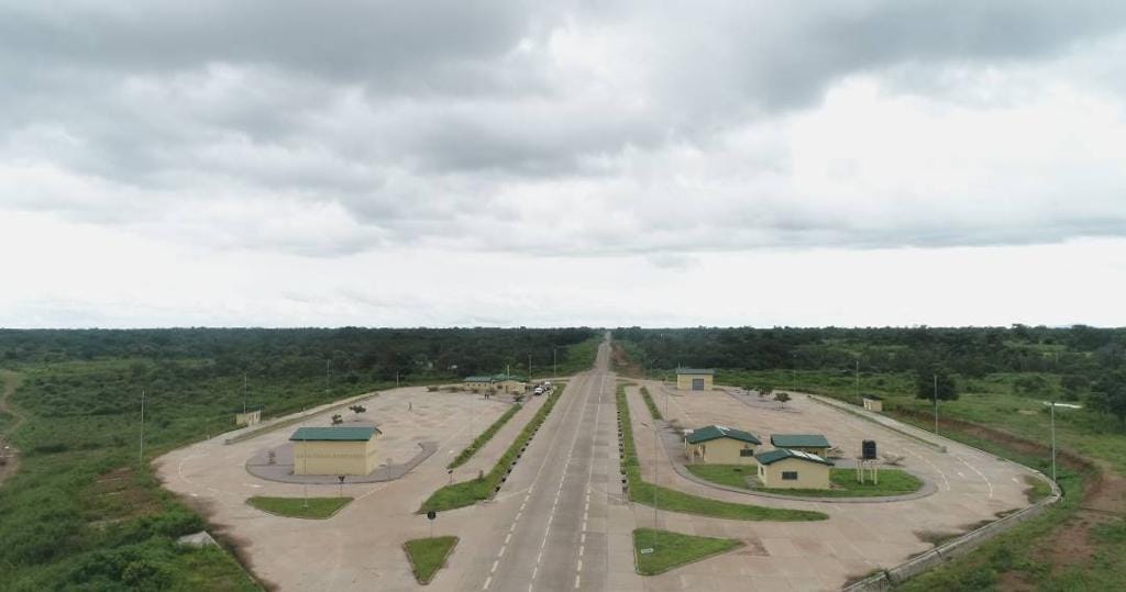 date_africa's tweet photo. 🇨🇲Cameroun : Réception définitive de la route Lena-Tibati-Ngatt prononcée le jeudi 3 août 2023. Le projet prévoyait la construction de 135 Km de route bitumée sur la N15 entre Léna et Tibati.
#utdalena #utdatibati #utdangatt #utdacameroun #utdainfo https://t.co/DM5cI8EwD6