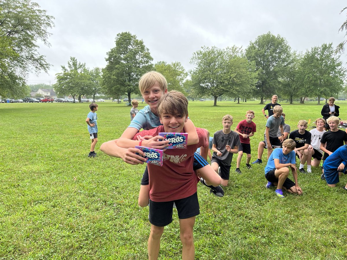 runpjhs's tweet photo. 🏇 🔝 (Jockeys Up 2023)

Champs: Ben K. and Joey O. 

That’s two wins for Ben since the season started! #XCNation https://t.co/yq4WVYHil5