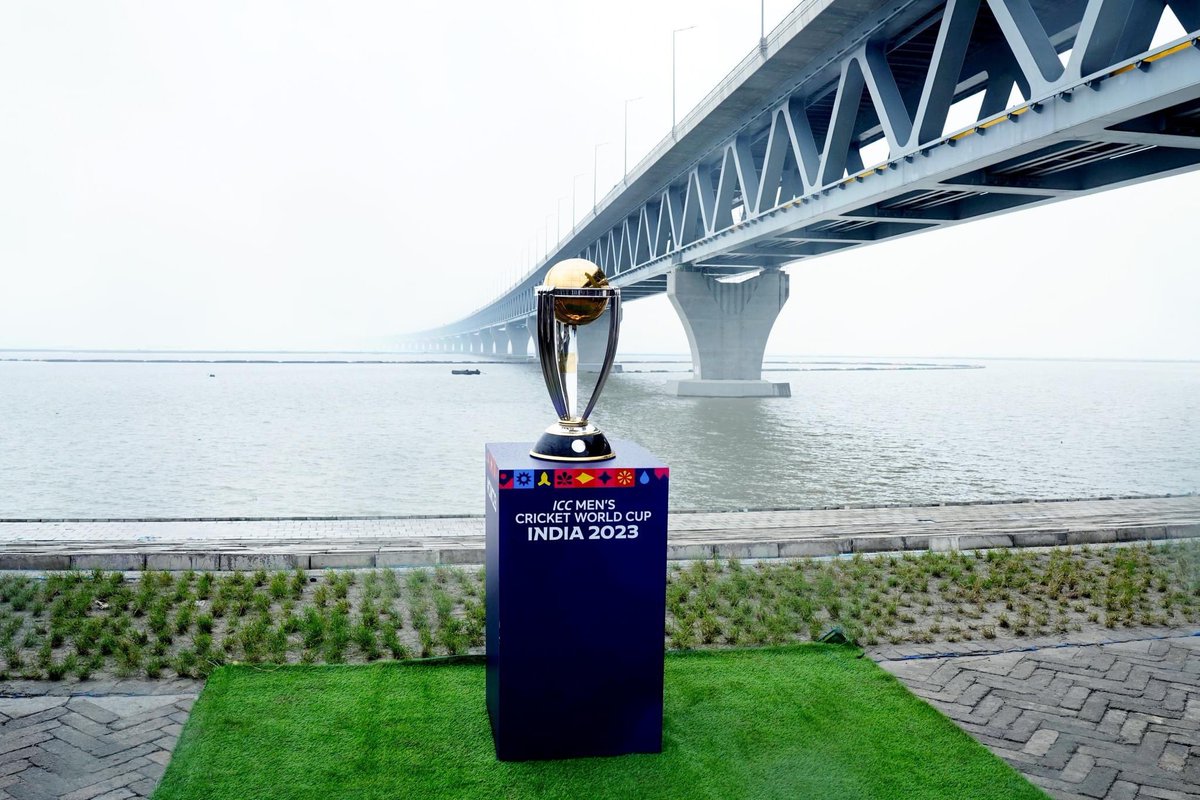 IsalmSakib's tweet photo. Padma Bridge and World Cup Trophy on Pramatta River. Bangladesh will win this time. https://t.co/BLlh4HZE5X