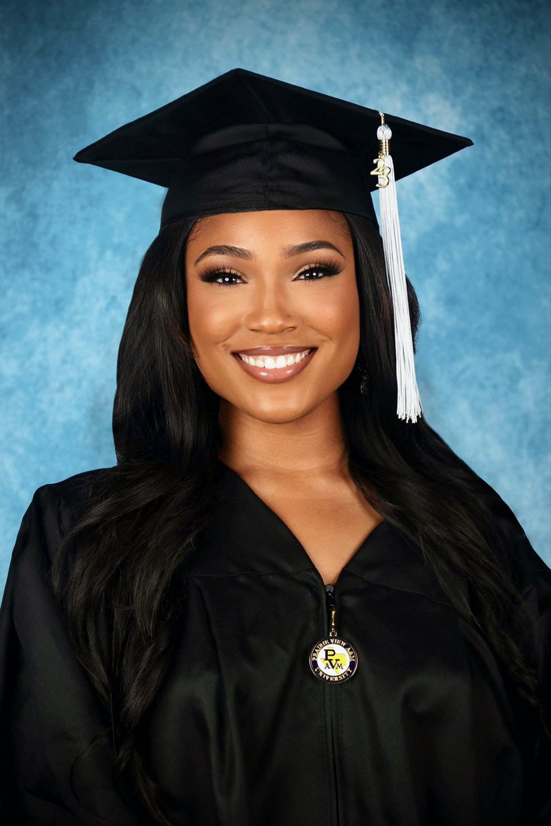 mariahhmonet's tweet photo. Let the countdown begin🎓

August 12th 2023 | 9:00am

#pvamugraduate https://t.co/IBQHK4ekxk